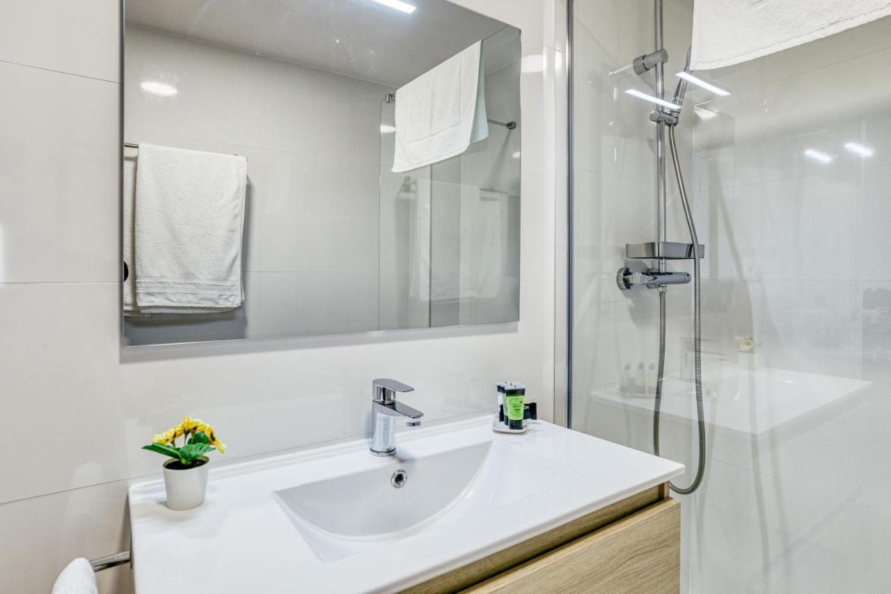 Murtra Apartment Roses Esterno foto